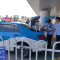 隨州市交通運輸綜合執(zhí)法支隊： 高溫下的溫情守護   暖心助力旅客出行