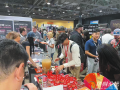 展會現(xiàn)場堪比明星簽售—— 隨州GOODLUCK香菇醬成北美達(dá)人心頭好