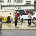 全員上陣！涢水社區(qū)掀起清潔家園新高潮