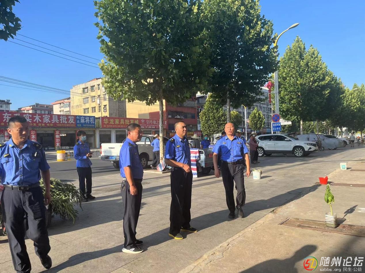 南郊街道：高溫下的城市“美容師”，為你們點(diǎn)贊