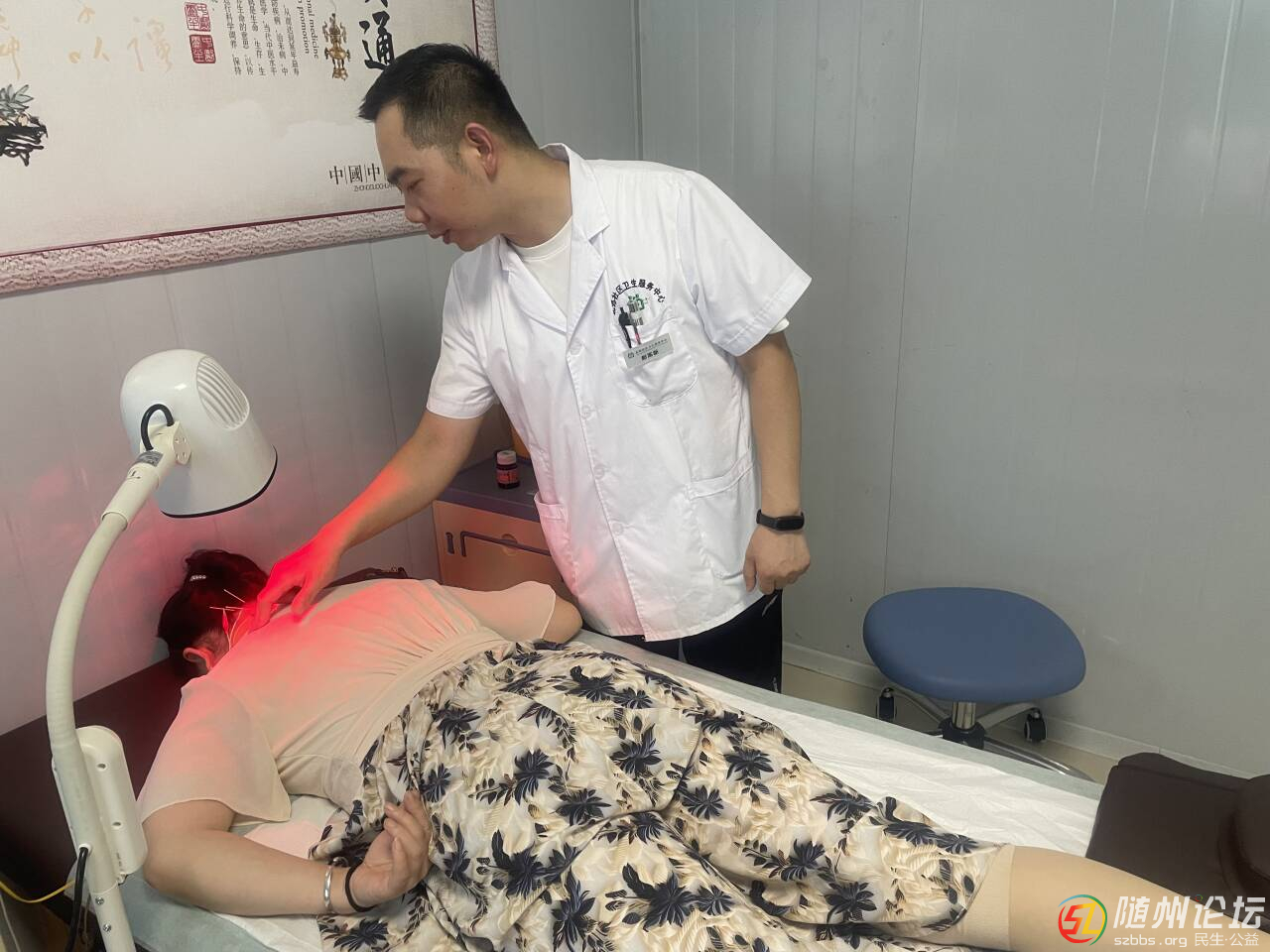 錦旗寄深情 口碑證初心——北郊社區(qū)衛(wèi)生服務(wù)中心康復(fù)科醫(yī)師節(jié)獲患者暖心贊譽(yù)